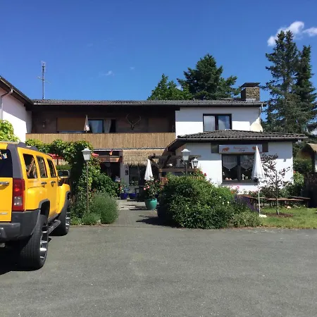Zu Jeddelohs Bed and breakfast